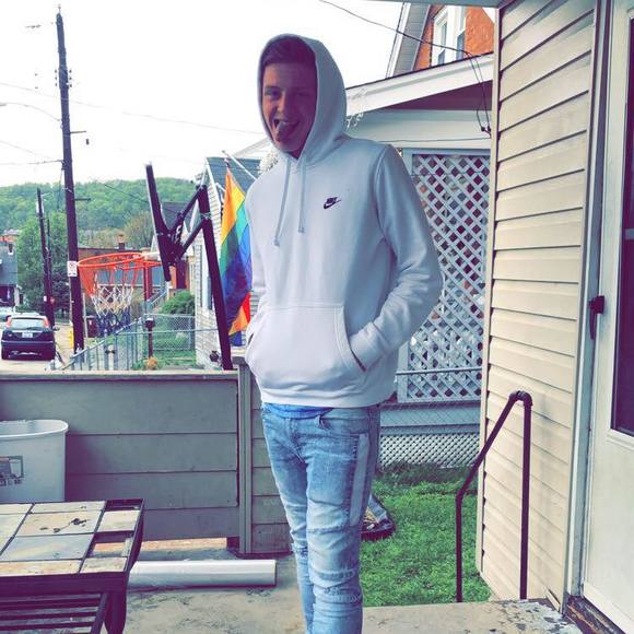 Meet your Posher, David - Picture 1 of 1